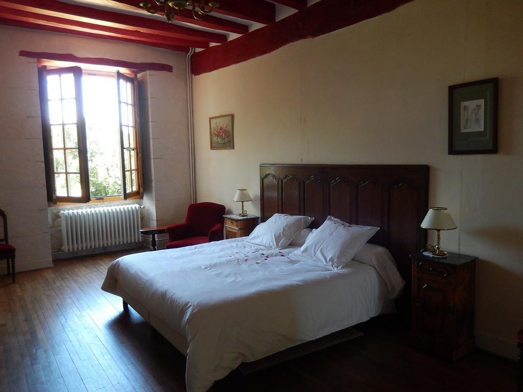 Chateau De La Noblaye Lemere Room photo